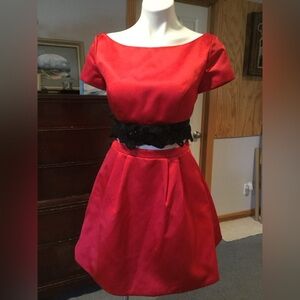 Sherri Hill size 8 Elegant Red Dress with Black Lace Detail